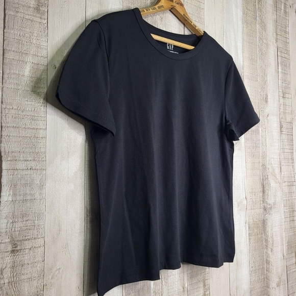 GAP Organically Grown Short Sleeve Tee. Black Medium. - Picture 2 of 7